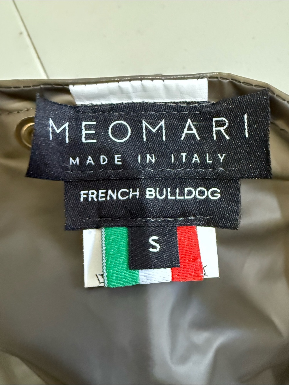 Memari Waterproof Brown Dog Raincoat with Hood - Picture 6 of 6